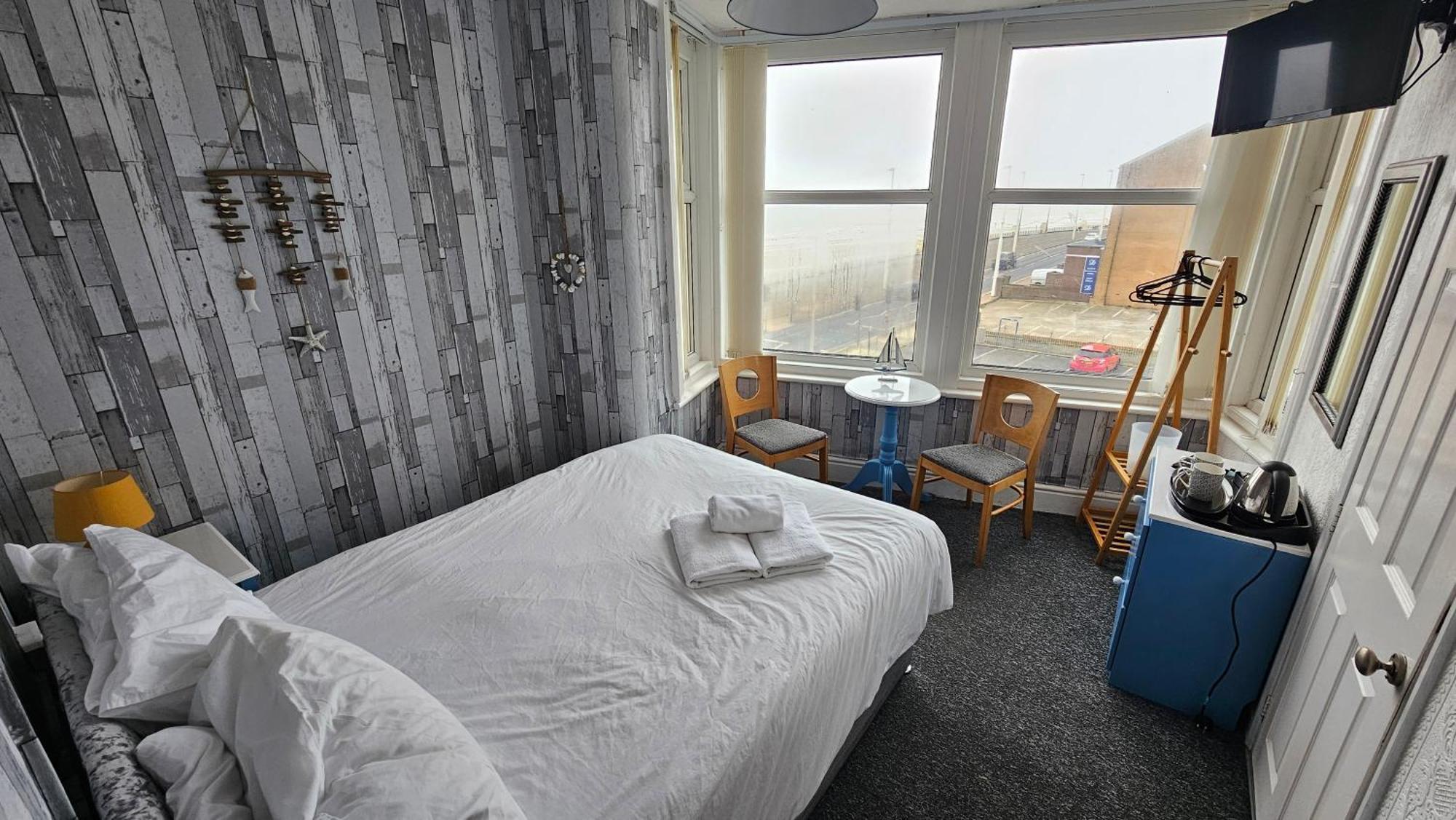 Bowies Lodge Blackpool Exterior foto